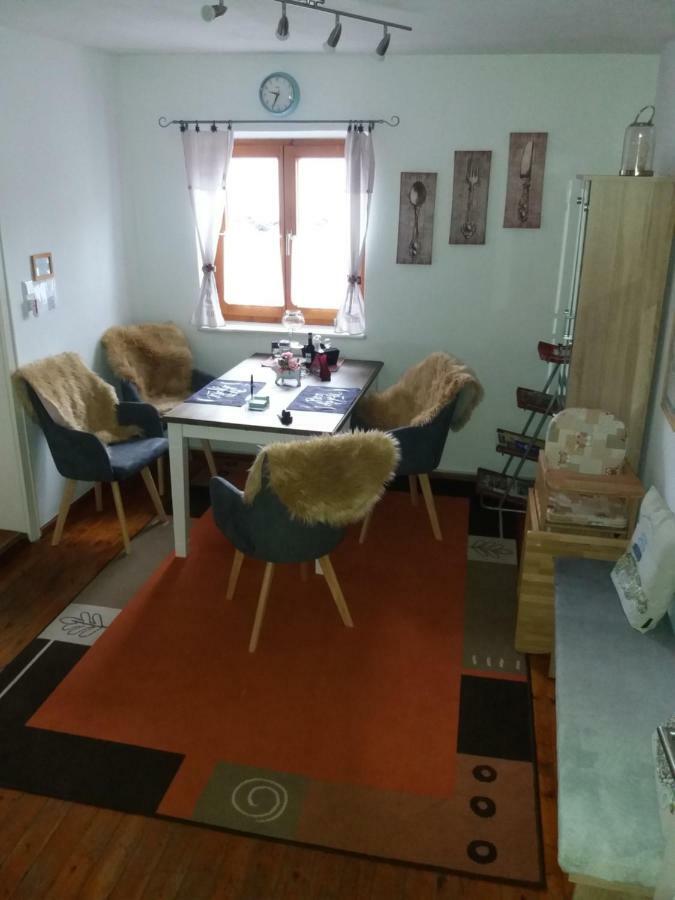 Ferienwohnung Lispet Neuötting Exteriér fotografie