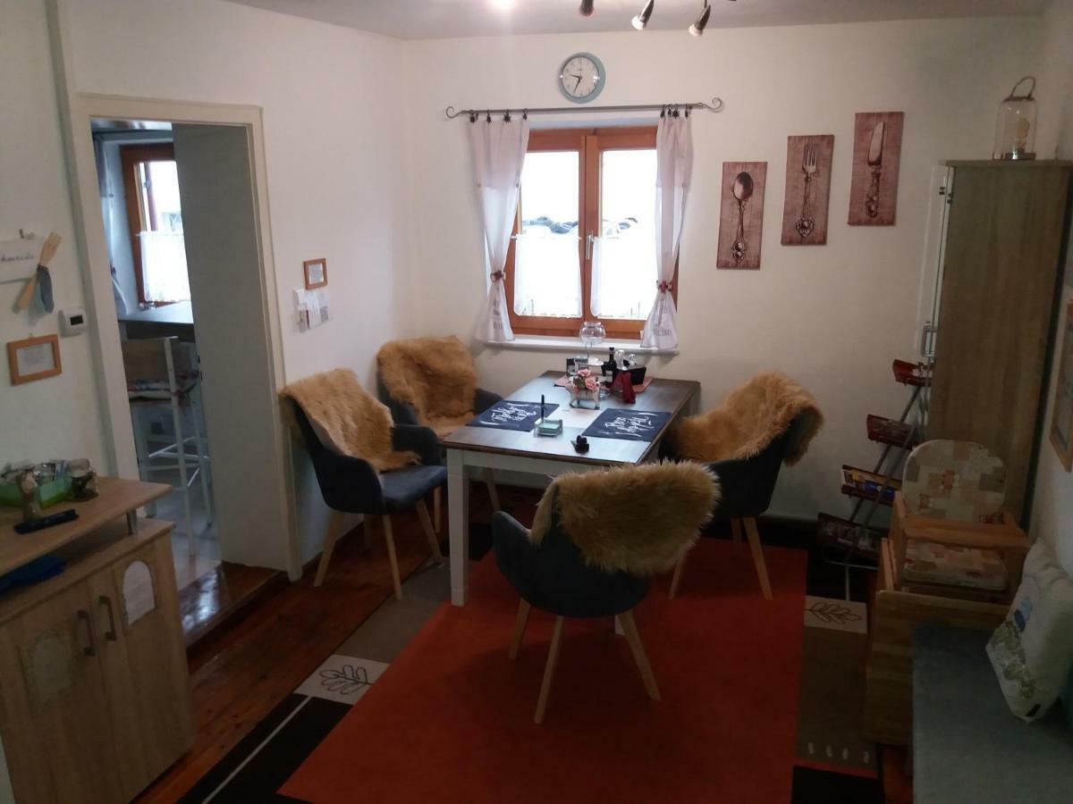 Ferienwohnung Lispet Neuötting Exteriér fotografie